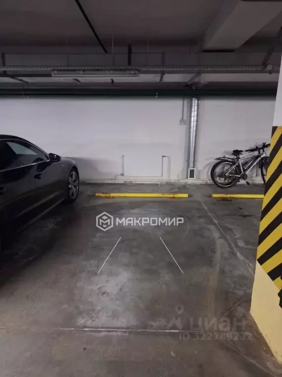 Гараж в Санкт-Петербург ул. Хошимина, 16А (10 м) - Фото 1