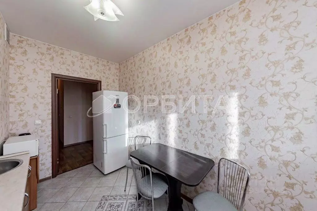 1-к кв. Тюменская область, Тюмень ул. Василия Гольцова, 9 (41.8 м) - Фото 1