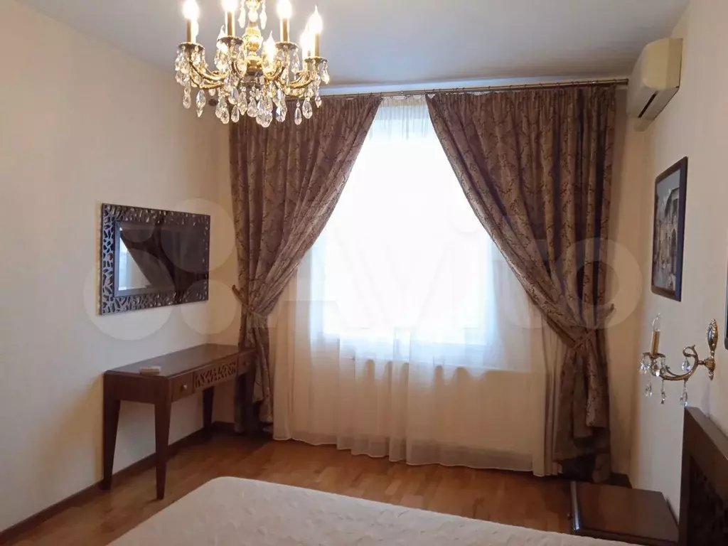 3-к. квартира, 120 м, 9/9 эт. - Фото 1