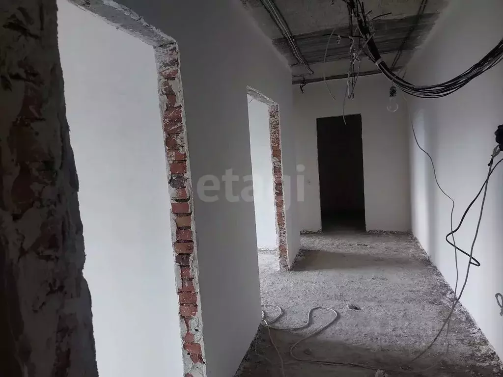 2-к кв. Северная Осетия, Владикавказ ул. Хадарцева, 29Бк2 (68.0 м) - Фото 0