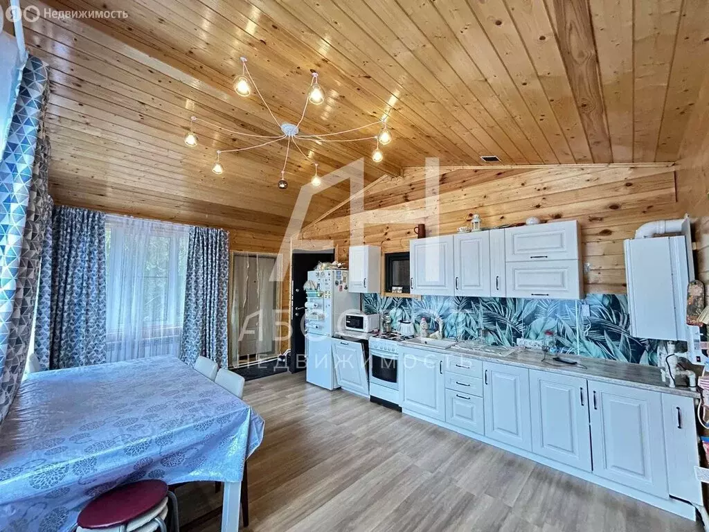 Дом в Владимирская область, Александровский муниципальный округ, ... - Фото 1