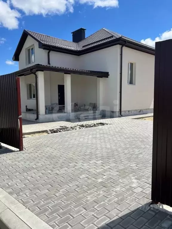 Дом в Воронежская область, с. Новая Усмань ул. Октябрьская, 34 (134 м) - Фото 1