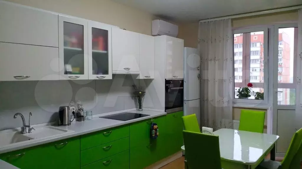 2-к. квартира, 67,5 м, 12/16 эт. - Фото 0