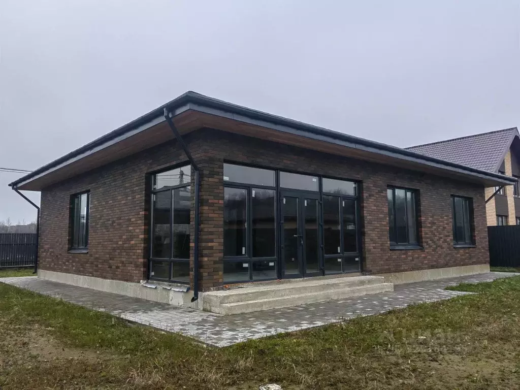 Дом в Калужская область, Боровский муниципальный округ, с. Ворсино, ... - Фото 1