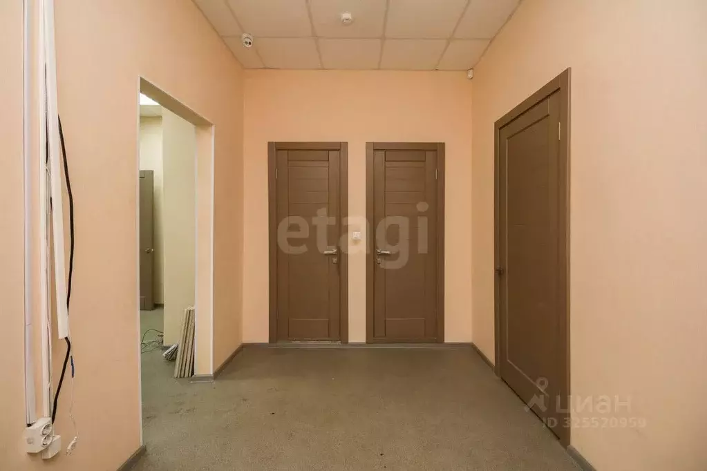 Офис в Тюменская область, Тюмень ул. Чернышевского, 2б (83 м) - Фото 1