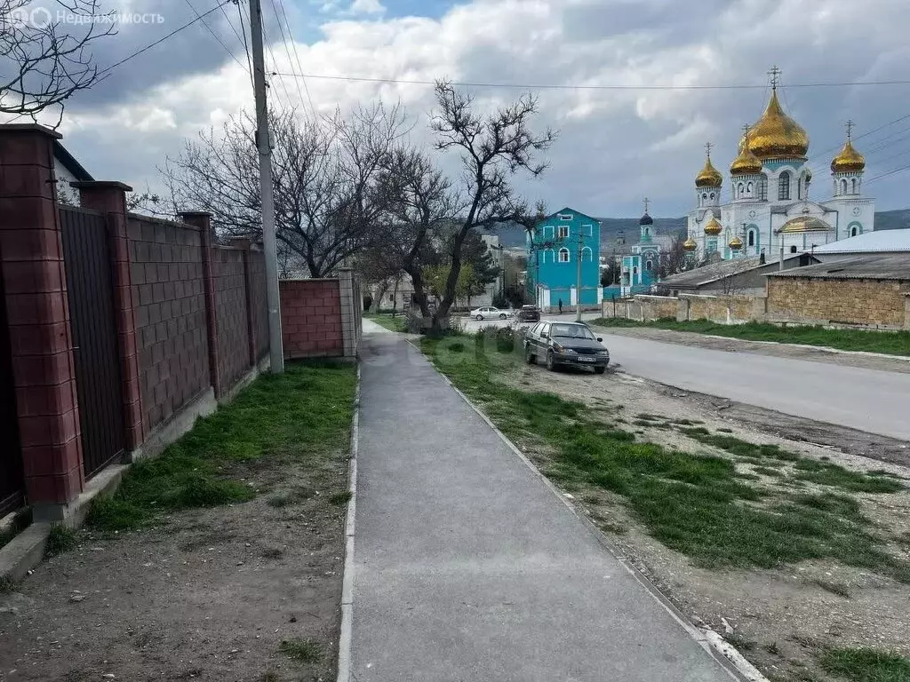 Участок в Бахчисарай, улица Македонского (9.8 м) - Фото 1