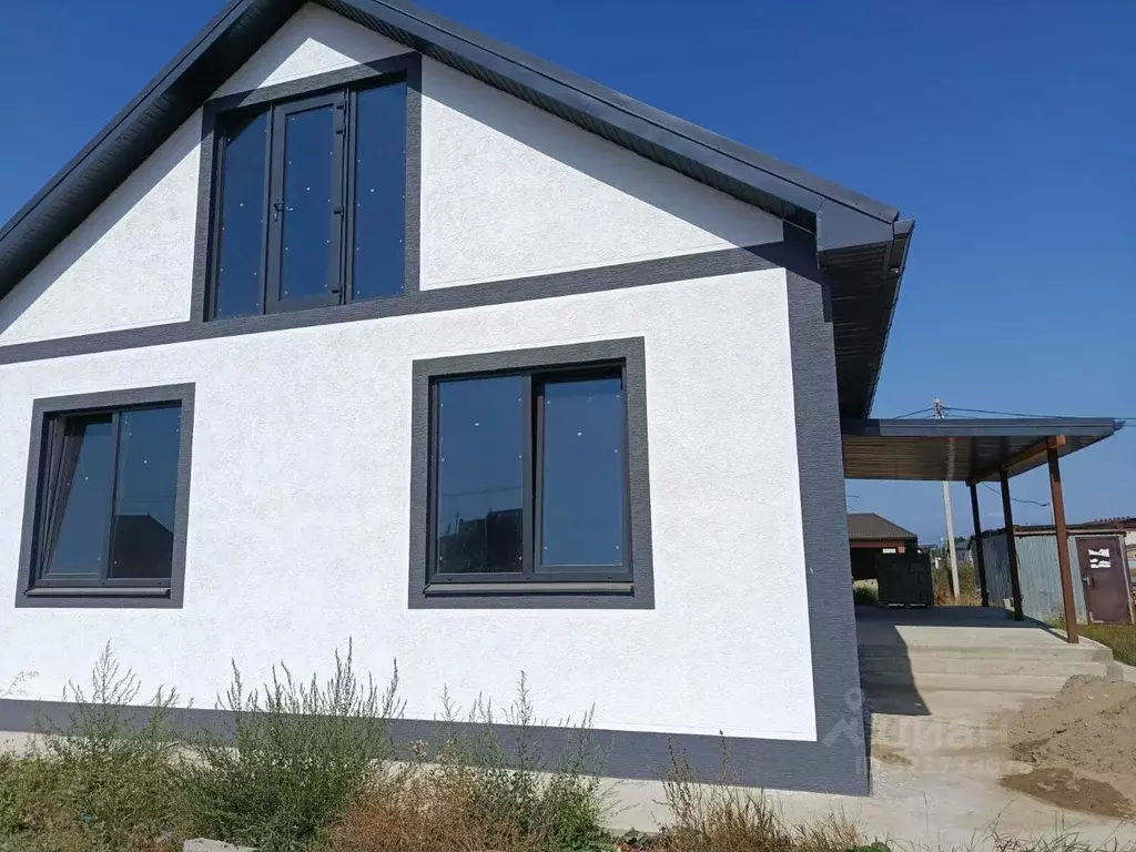 Дом в Краснодарский край, Темрюкский район, Тамань ст-ца Юбилейная ... - Фото 1