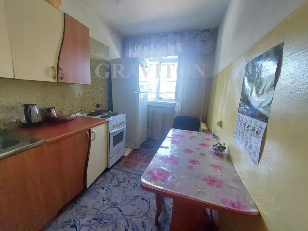 2-к кв. Алтай, Горно-Алтайск ул. Строителей, 4 (47.8 м) - Фото 0