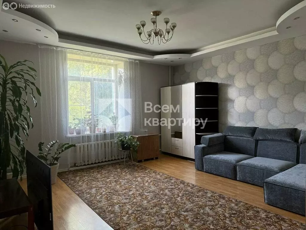 2-комнатная квартира: Новосибирск, улица Героев Революции, 100 (85 м) - Фото 1