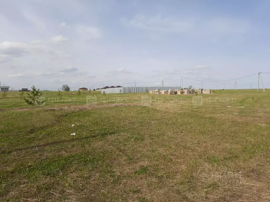 Участок в Татарстан, Лаишевский район, с. Державино ул. Вишневая, 17 ... - Фото 1