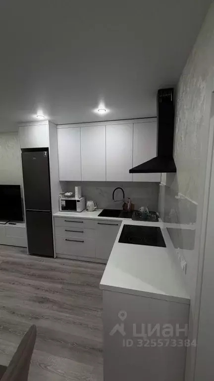 Студия Саратовская область, Саратов ул. Имени Н.Г. Чернышевского, 108А ... - Фото 1