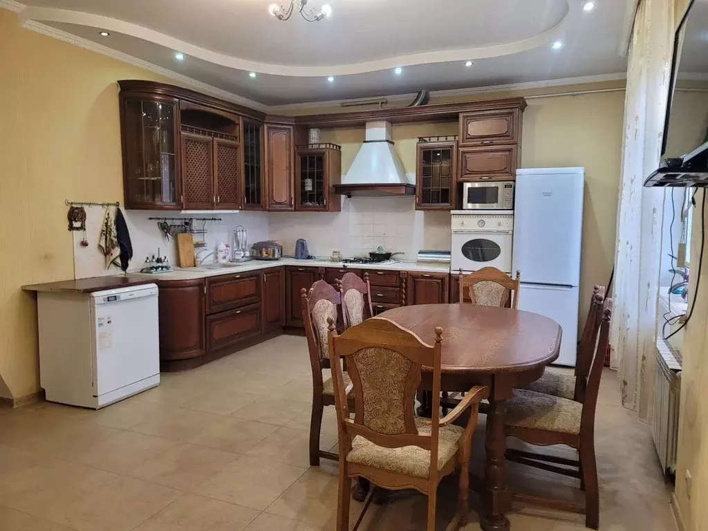 Дом в Ростовская область, Волгодонск Пионерская ул., 108/17 (300 м) - Фото 2