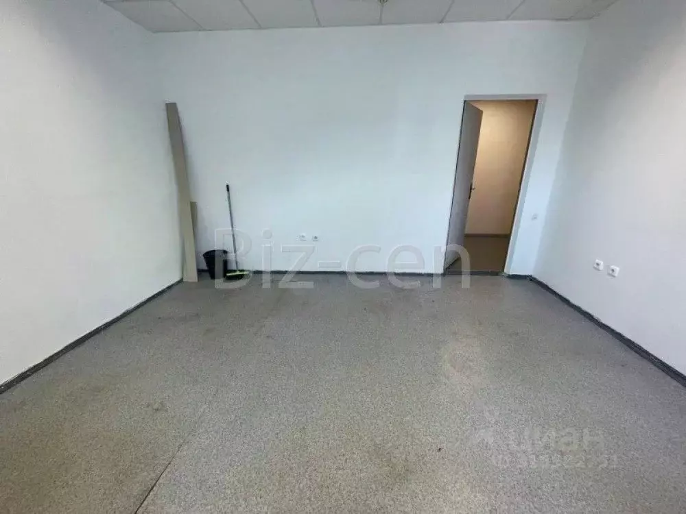 Офис в Санкт-Петербург пл. Конституции, 2 (19 м) - Фото 1