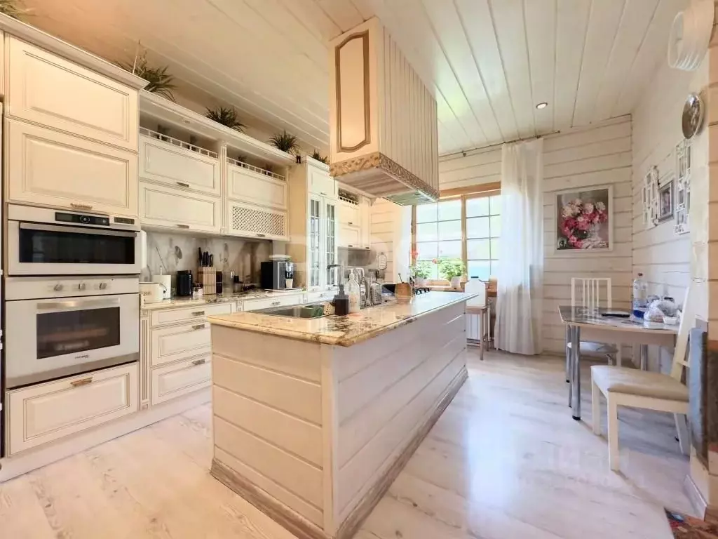 Дом в Ленинградская область, Лужский район, Заклинское с/пос, ... - Фото 2