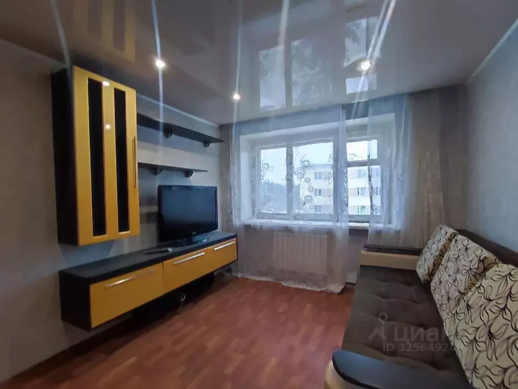 Комната Татарстан, Зеленодольск ул. Татарстан, 29 - Фото 1