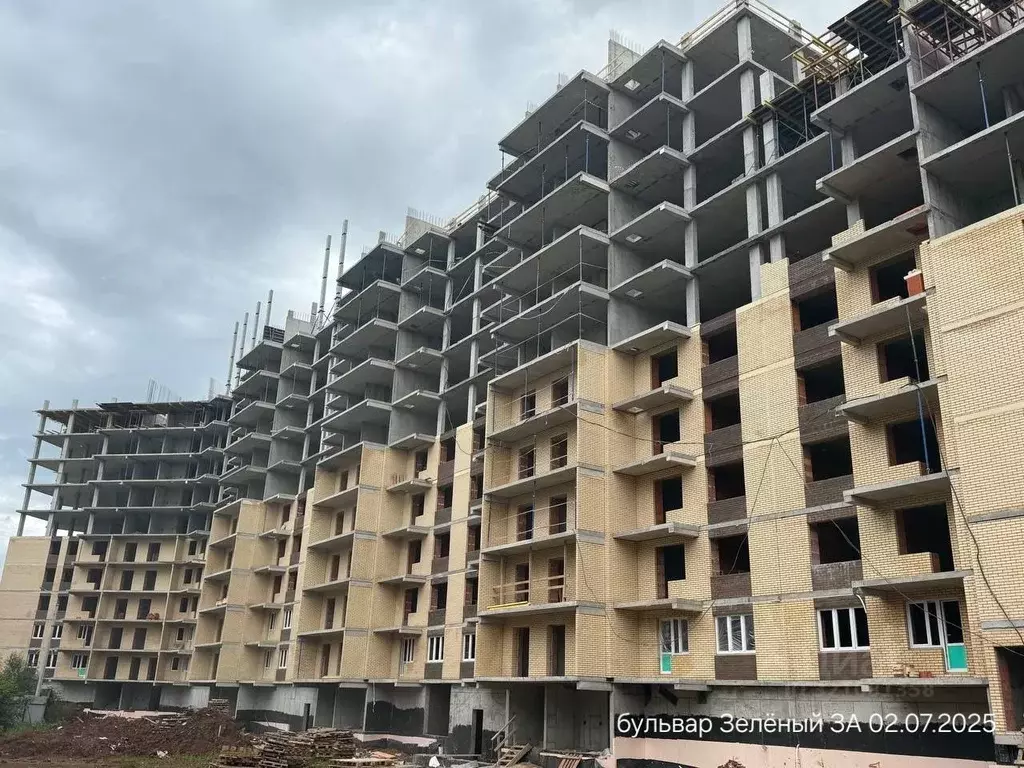 2-к кв. Чувашия, Новочебоксарск Зеленый бул., 3А (64.2 м) - Фото 0
