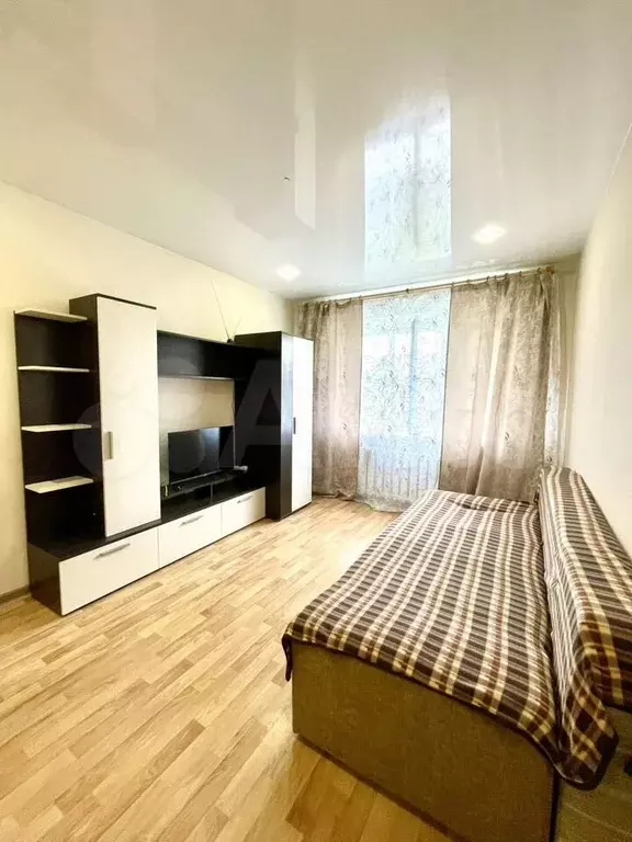 1-к. квартира, 31 м, 5/5 эт. - Фото 1