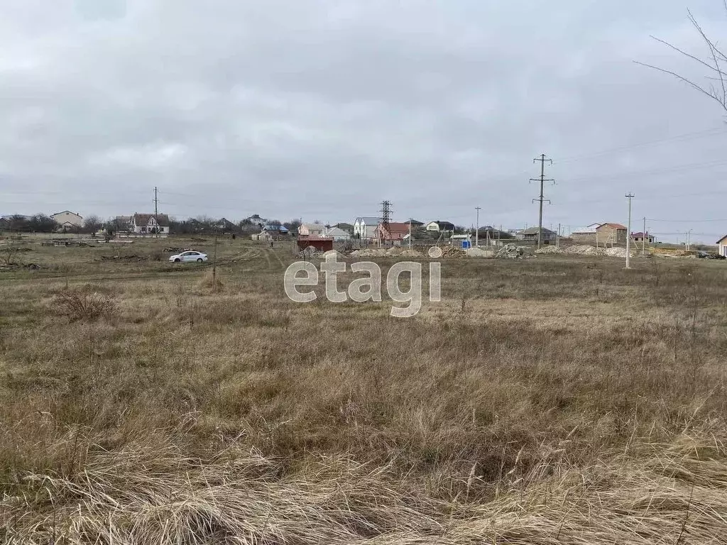 Участок в Крым, Симферопольский район, с. Мирное  (6.0 сот.) - Фото 1