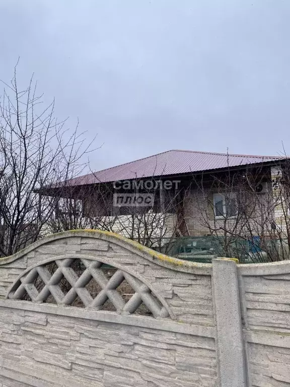 Дом в Астраханская область, Володарский район, с. Новый Рычан ... - Фото 0