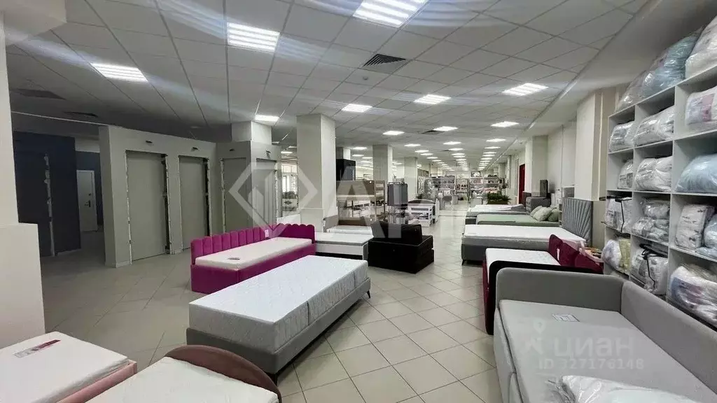 Торговая площадь в Татарстан, Казань просп. Победы, 206 (123 м) - Фото 1