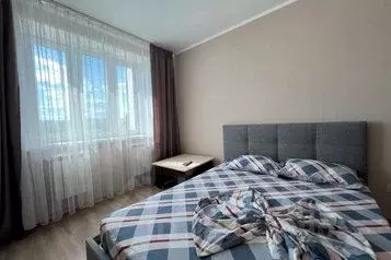 2-к кв. Орловская область, Орел ул. Розы Люксембург, 33 (63.0 м) - Фото 0