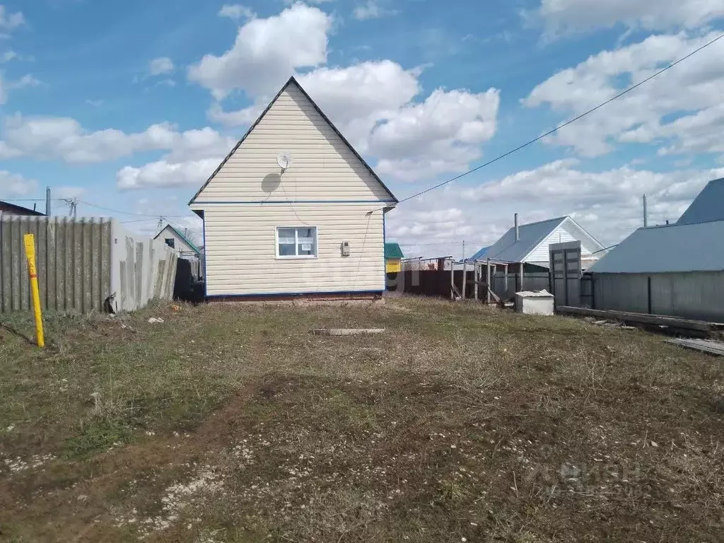 Дом в Башкортостан, Бирск городское поселение, с. Пономаревка ул. ... - Фото 1