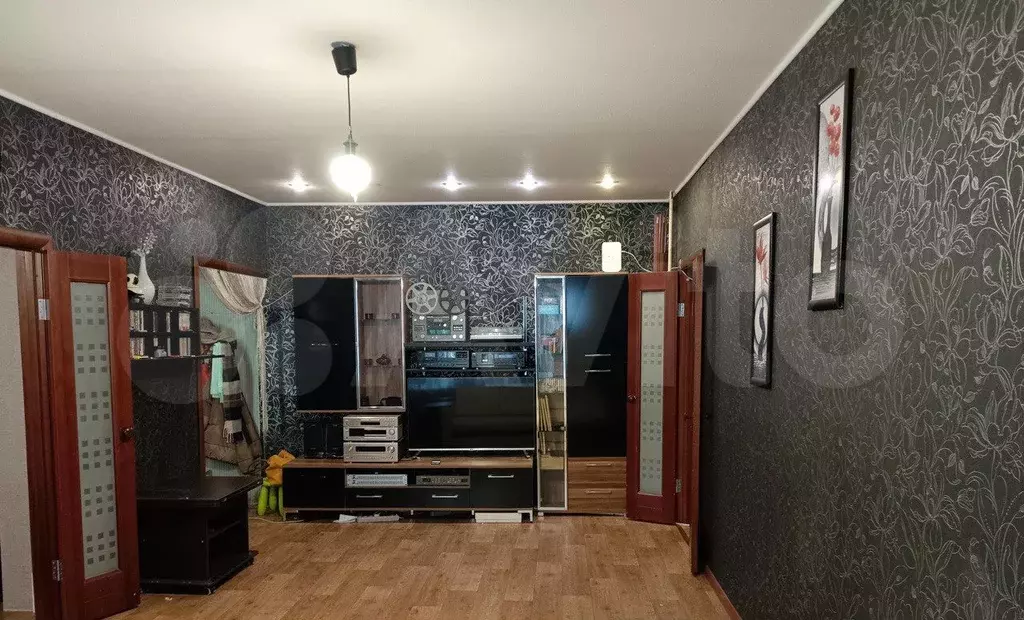 3-к. квартира, 70,5 м, 1/9 эт. - Фото 1