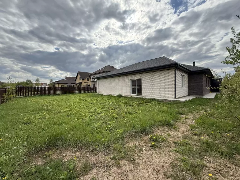 Дом в Калужская область, Совхоз Боровский с/пос, д. Кабицыно ул. ... - Фото 2