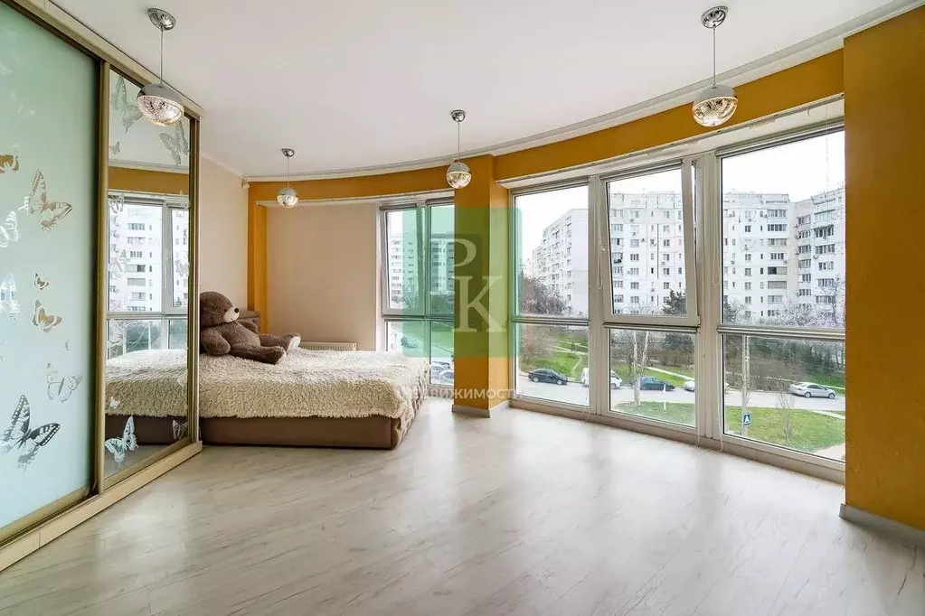 3-к кв. Севастополь просп. Октябрьской Революции, 48к1 (100.5 м) - Фото 1