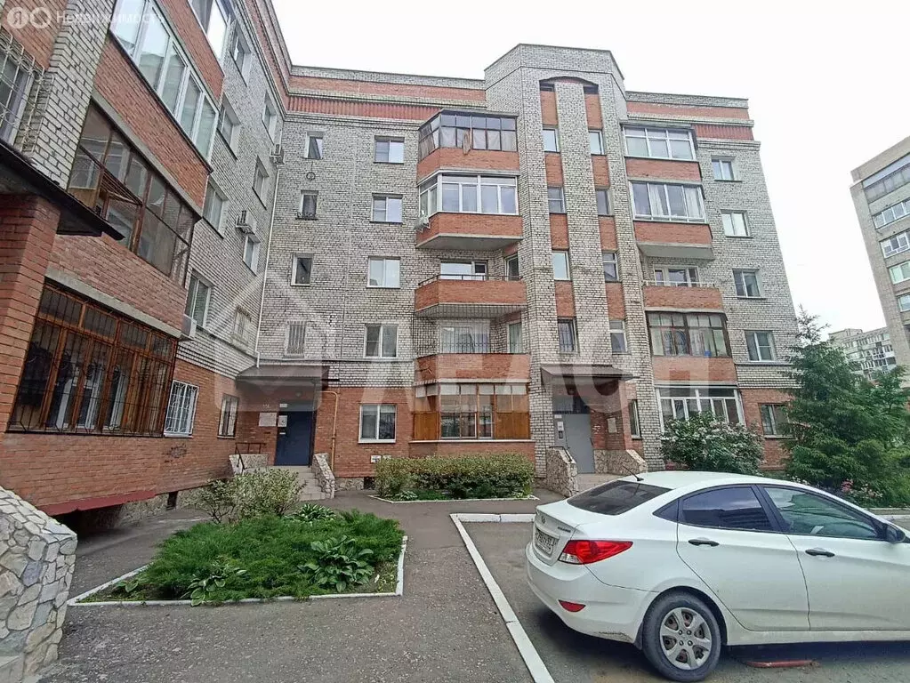 4-комнатная квартира: Омск, улица Сулеймана Стальского, 12/1 (154.8 м) - Фото 0