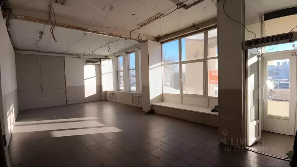 Помещение свободного назначения в Башкортостан, Уфа просп. Салавата ... - Фото 1