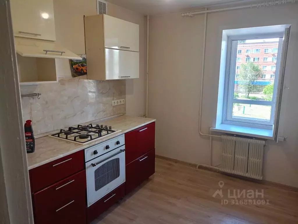 3-к кв. Саратовская область, Энгельс Заводская ул., 8 (61.8 м) - Фото 1