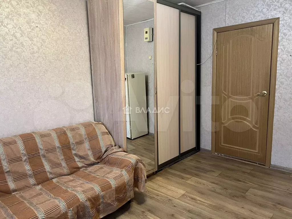 Комната 11,4 м в 5-к., 1/5 эт. - Фото 0