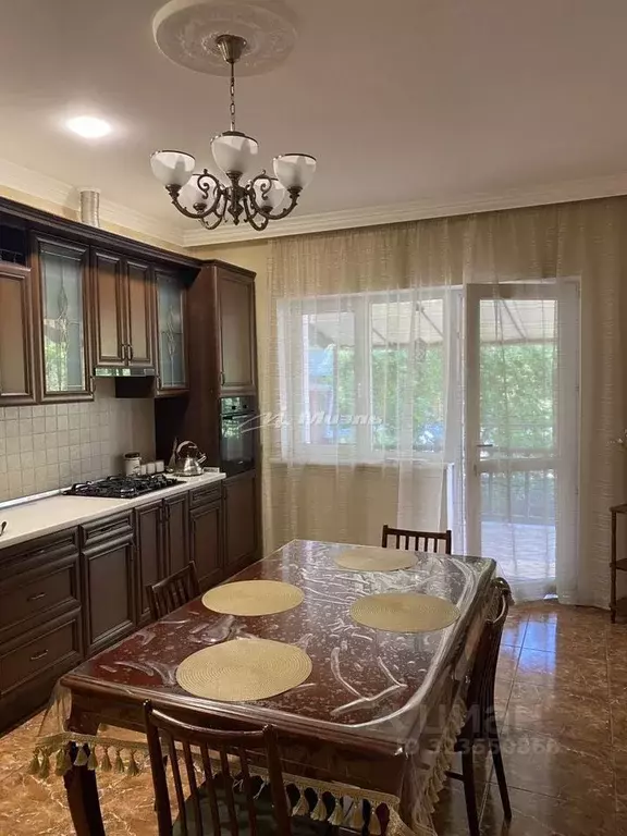 Дом в Крым, Симферополь ул. Косухина, 3 (280 м) - Фото 1