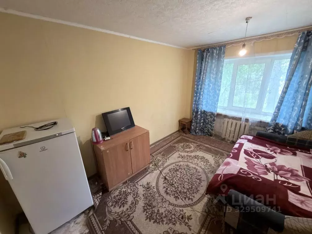 Комната Калужская область, Калуга ул. Болотникова, 11 (12.5 м) - Фото 1