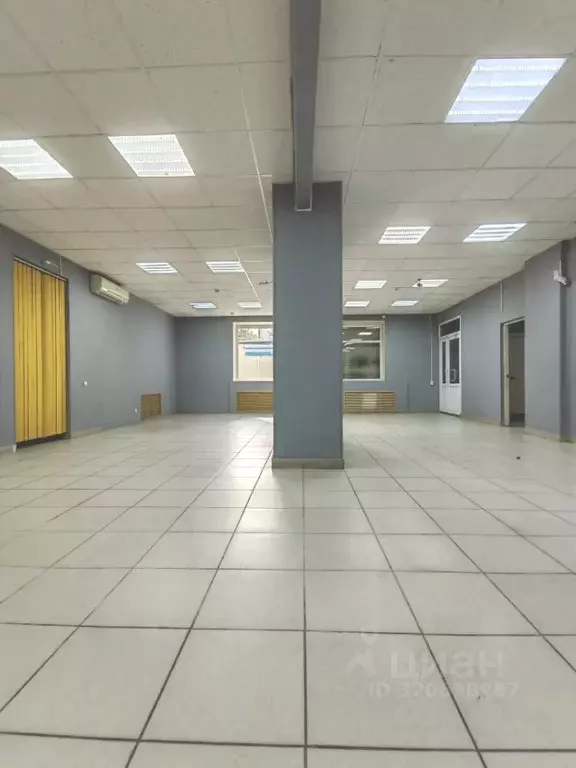 Торговая площадь в Брянская область, Брянск ул. Дзержинского, 3 (114 ... - Фото 1