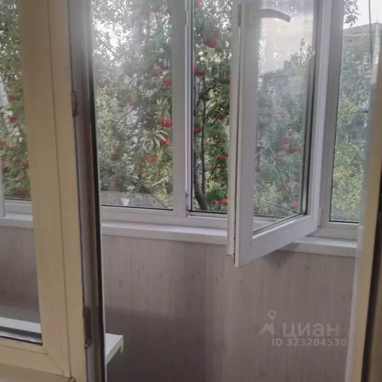 2-к кв. Алтайский край, Барнаул ул. 80-й Гвардейской Дивизии, 36 (45.0 ... - Фото 2