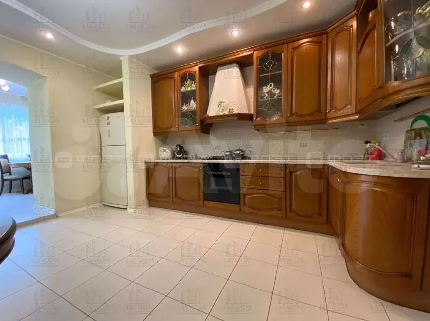 3-к. квартира, 130 м, 5/9 эт. - Фото 1