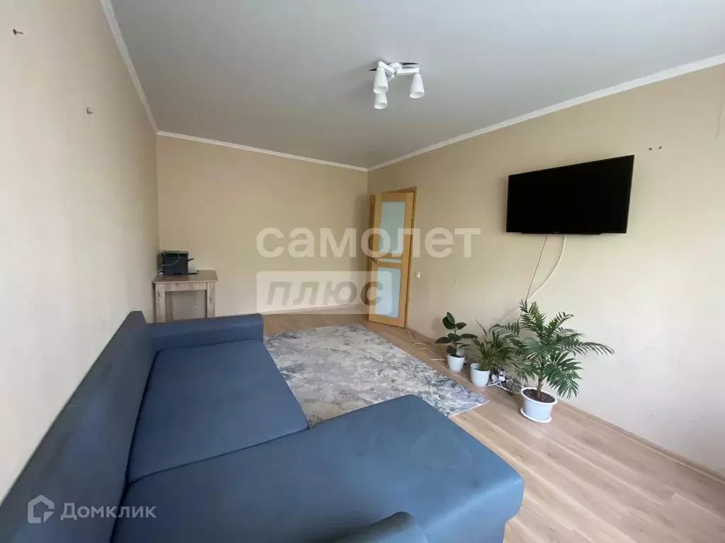 Продаётся 3-к квартира, 60 м - Фото 1