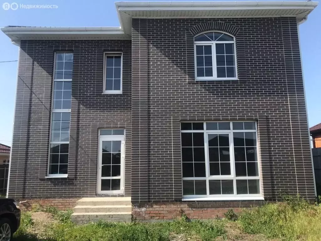 Дом в Ростов-на-Дону, Ворошиловский район (180 м) - Фото 0