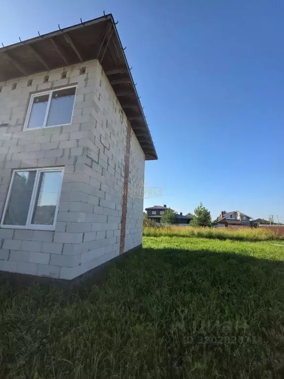 Дом в Марий Эл, Медведевский район, Сидоровское с/пос, д. Сидорово ул. ... - Фото 1