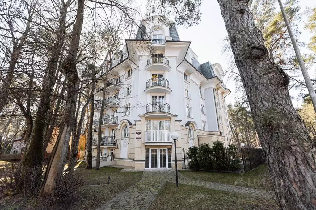 2-к кв. Калининградская область, Светлогорск ул. Ленина, 6 (92.0 м) - Фото 0