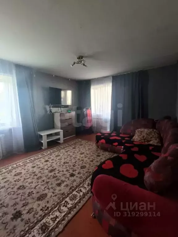 2-к кв. Алтайский край, Бийский район, с. Малоугренево Октябрьская ... - Фото 1