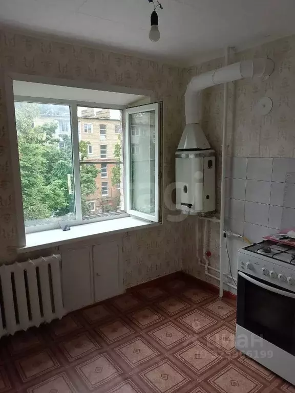 1-к кв. Тульская область, Узловая ул. Циолковского, 15 (30.0 м) - Фото 1