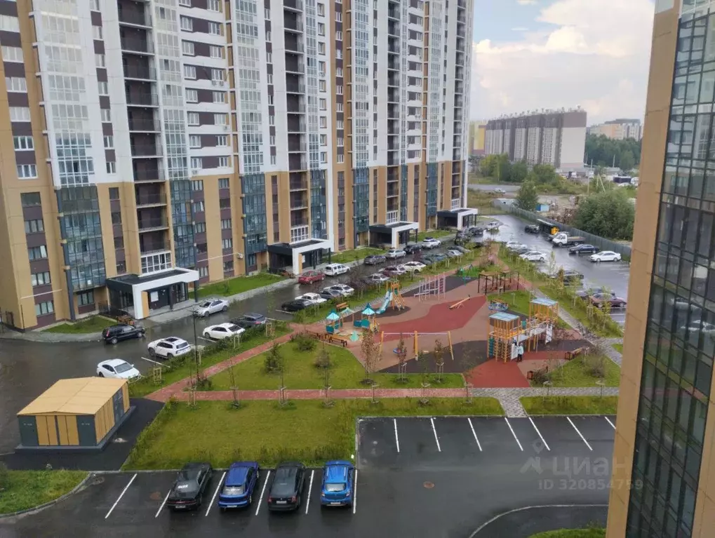 3-к кв. Челябинская область, Челябинск ул. Маршала Чуйкова, 14 (58.0 ... - Фото 1