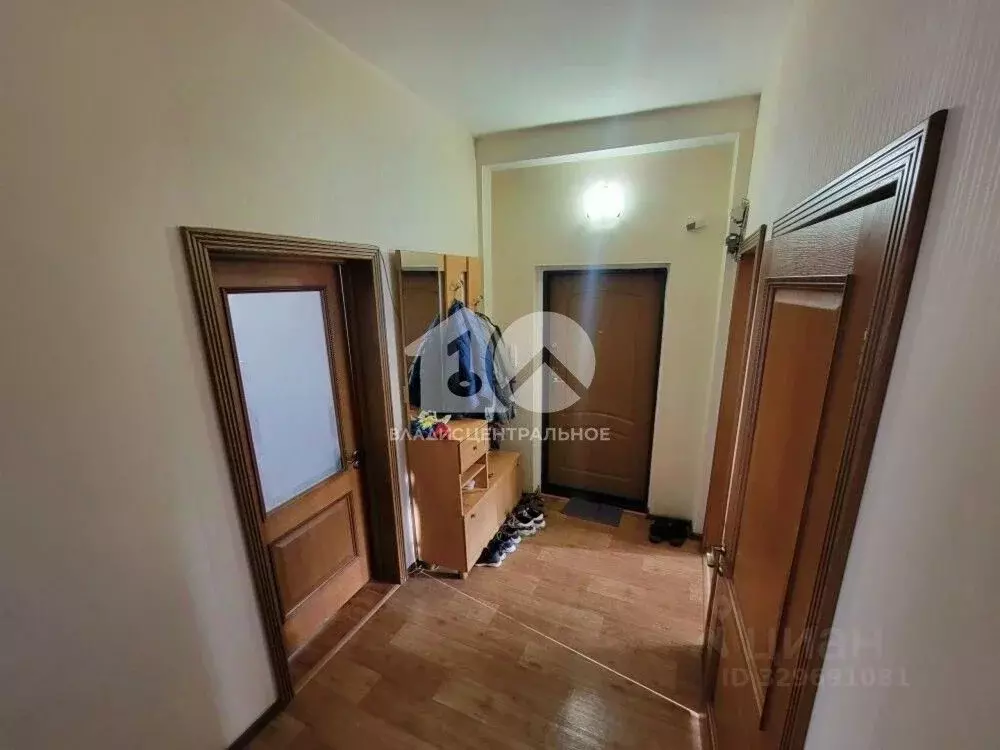 3-к кв. Кемеровская область, Кемерово ул. Ермака, 2 (68.6 м) - Фото 1