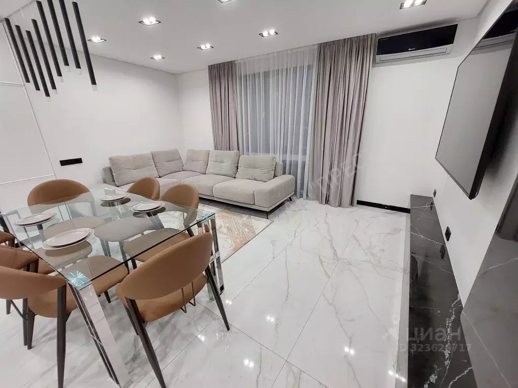 3-к кв. Башкортостан, Уфа ул. Аксакова, 2 (89.8 м) - Фото 1