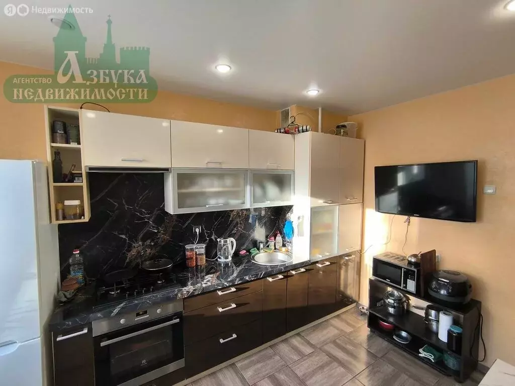 3-комнатная квартира: Смоленск, улица Попова, 92 (67 м) - Фото 1