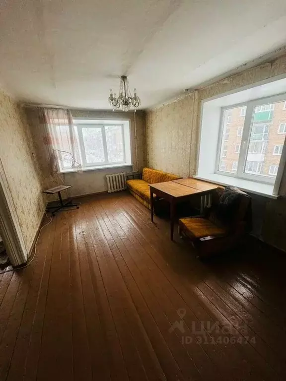 1-к кв. Кемеровская область, Прокопьевск ул. Петренко, 8 (30.7 м) - Фото 0