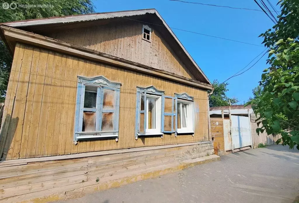 Дом в Новоузенск, улица Революции, 51 (96 м) - Фото 0